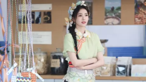 宴请好友吃饭
